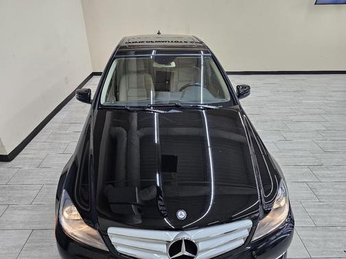 2012 Mercedes-Benz C-Class C250 Luxury Sedan