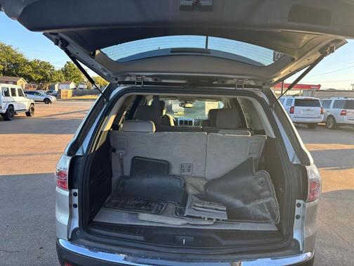 2011 GMC Acadia SL