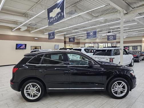 2017 Audi Q5 2.0T Premium Plus