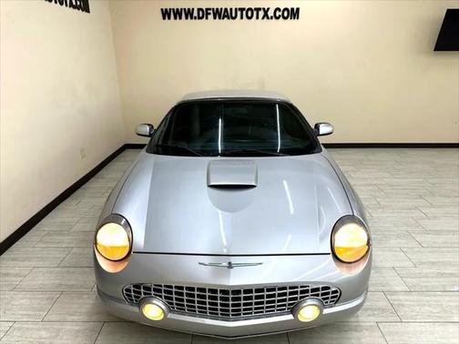 2005 Ford Thunderbird Deluxe