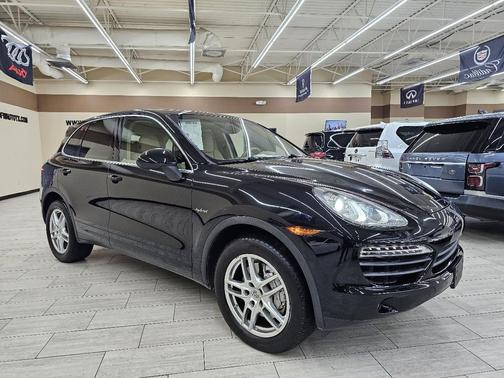 2014 Porsche Cayenne Cayenne S Hybrid