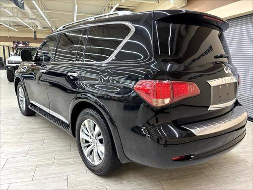 2016 INFINITI QX80 Base