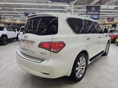 2012 INFINITI QX56 Base