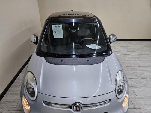 2017 FIAT 500 Lounge