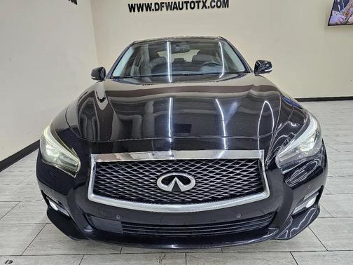 Black 2015 INFINITI Q50 Premium