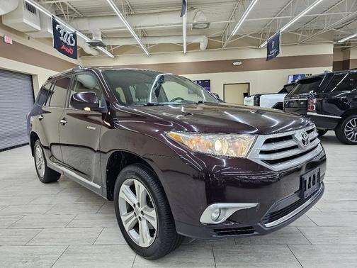 Burgundy 2012 Toyota Highlander Limited
