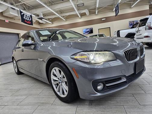 2016 BMW 528 528i