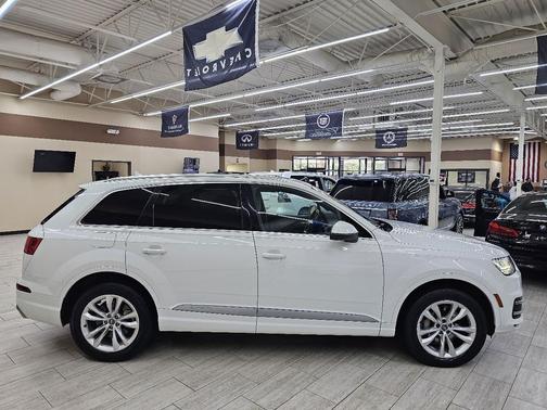 2017 Audi Q7 2.0T Premium