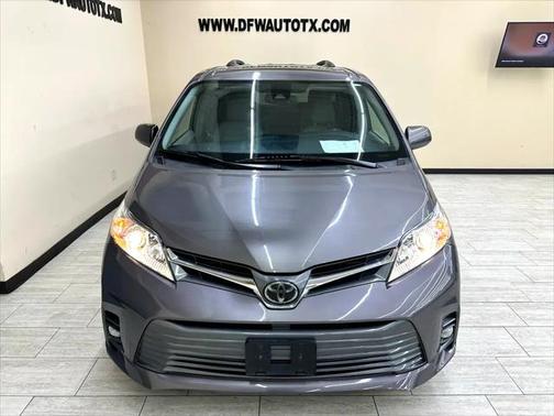 2018 Toyota Sienna Limited Premium