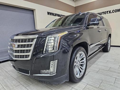 2019 Cadillac Escalade ESV Premium Luxury