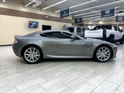 2013 Aston Martin V8 Vantage Base