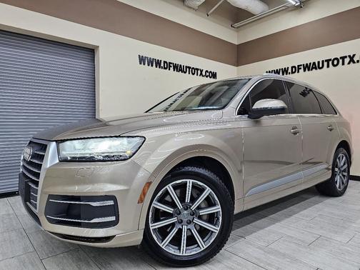 2019 Audi Q7 55 Premium Plus