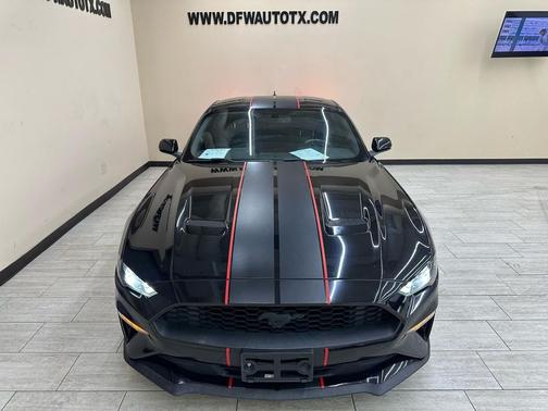 2020 Ford Mustang EcoBoost