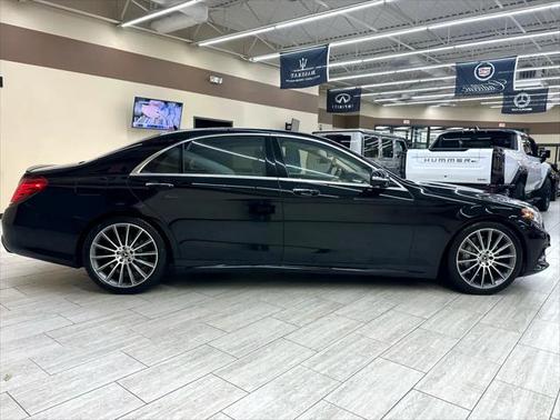 2017 Mercedes-Benz S-Class S550