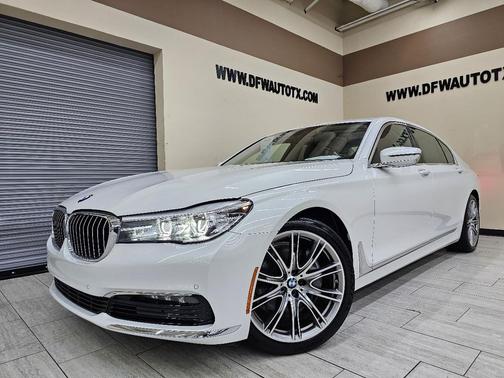 2016 BMW 740 740i