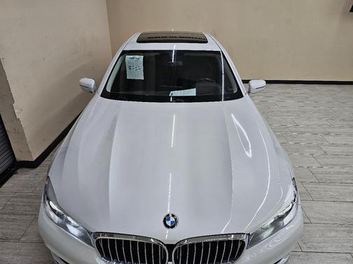 2016 BMW 740 740i