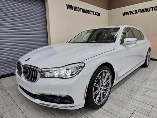 2016 BMW 740 740i