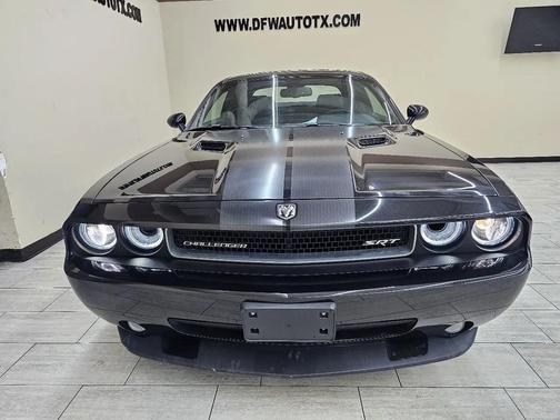 Brilliant Black Crystal Pearlcoat 2010 Dodge Challenger SRT8