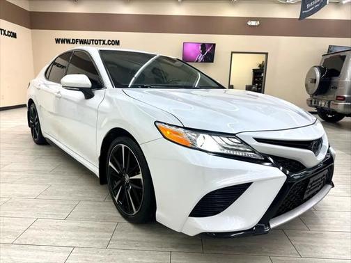 2020 Toyota Camry XSE