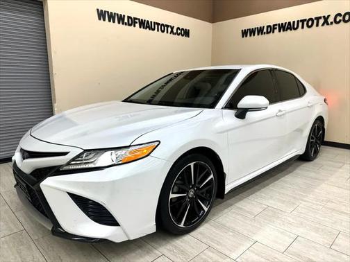 2020 Toyota Camry XSE