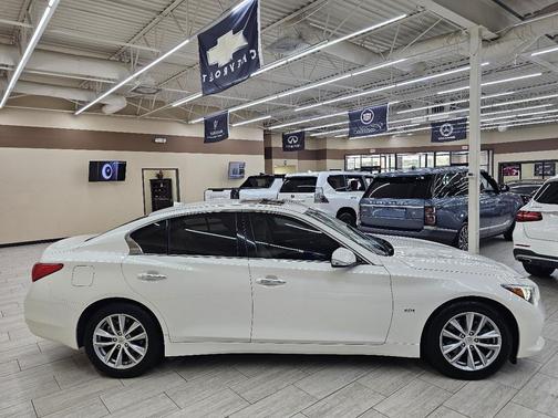 2017 INFINITI Q50 3.0T Premium