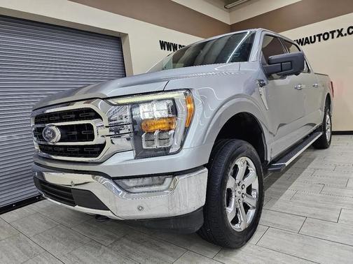 Iconic Silver Metallic 2022 Ford F-150 XLT