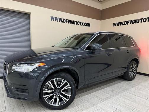 2021 Volvo XC90 T6 Momentum