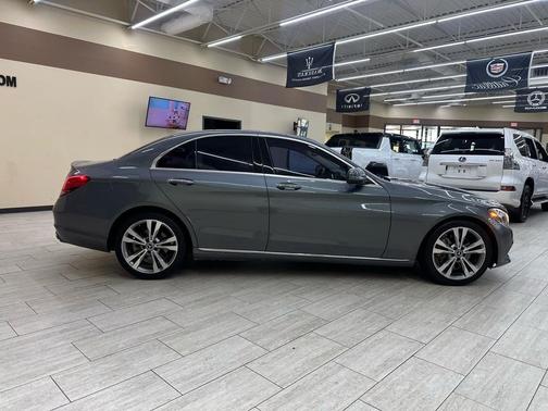 2017 Mercedes-Benz C-Class Luxury