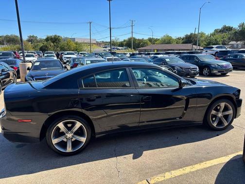 2011 Dodge Charger Base