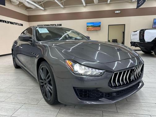 2018 Maserati Ghibli Base
