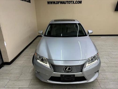 Silver Lining Metallic 2014 Lexus ES 350 Base