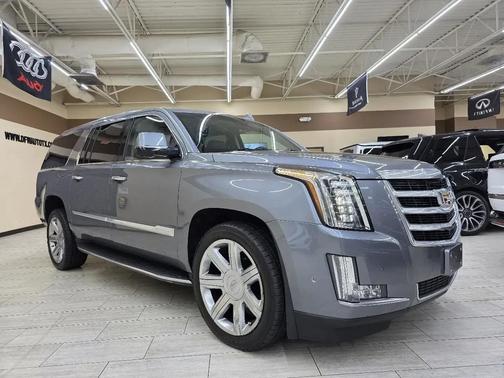 Gray 2018 Cadillac Escalade ESV Luxury