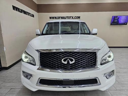 2017 INFINITI QX80 Base