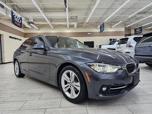 2016 BMW 328 328i Sedan