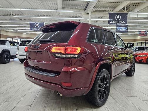 2019 Jeep Grand Cherokee Altitude