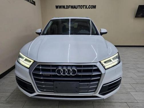 Ibis White 2018 Audi Q5 2.0T Tech Premium