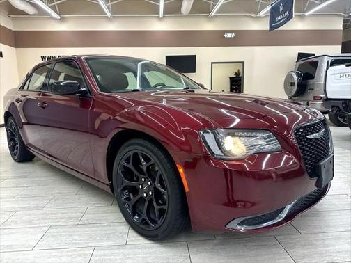 2019 Chrysler 300 Touring