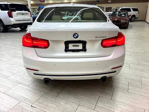 2016 BMW 340 340i Sedan