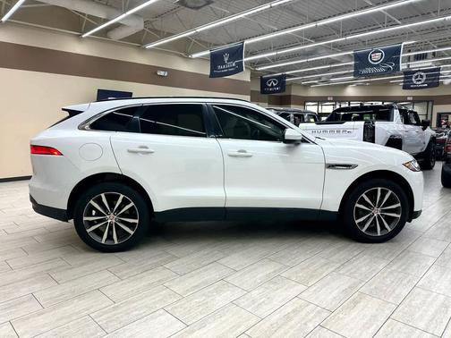 2018 Jaguar F-PACE 25t Prestige