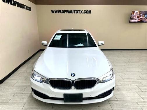 2017 BMW 530 530i