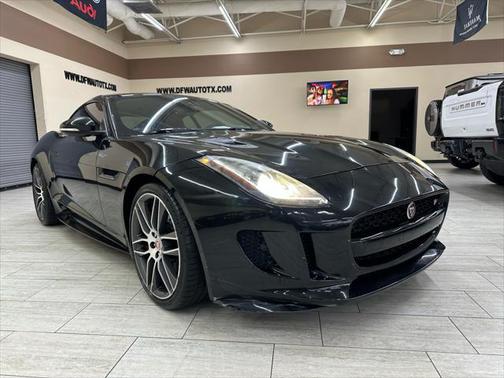 2016 Jaguar F-TYPE R