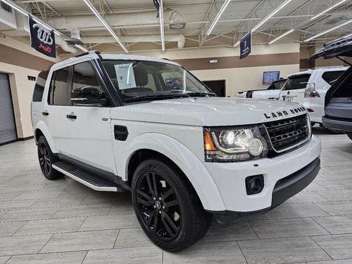2016 Land Rover LR4 Base