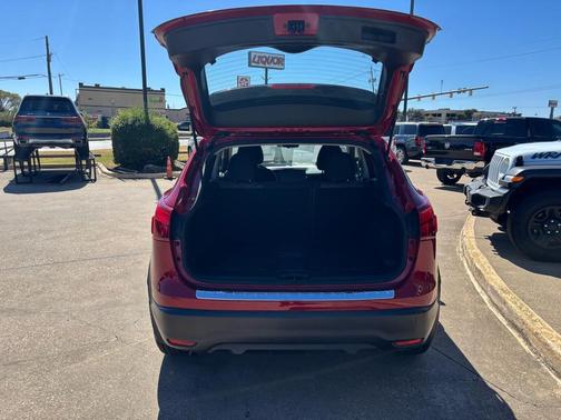 2017 Nissan Rogue Sport SV