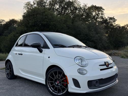 Bianco (White) 2013 FIAT 500 Abarth