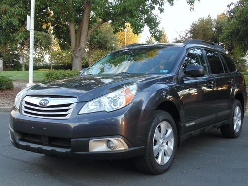 2012 Subaru Outback 3.6R Limited