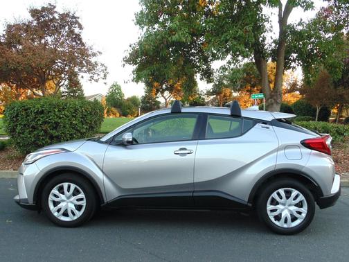 2020 Toyota C-HR LE