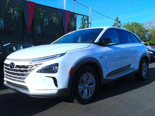 2022 Hyundai NEXO Blue