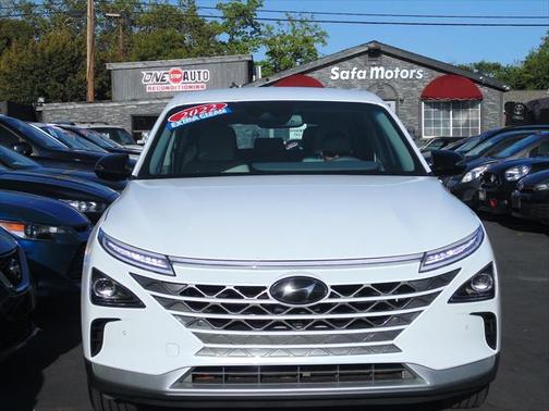 2022 Hyundai NEXO Blue