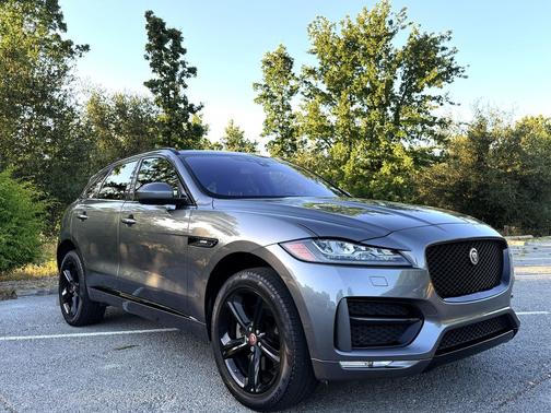 Gray 2018 Jaguar F-PACE 35t R-Sport