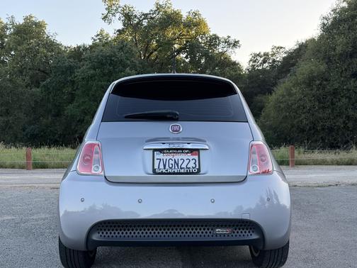 Billet Argento (Silver) 2016 FIAT 500e Battery Electric